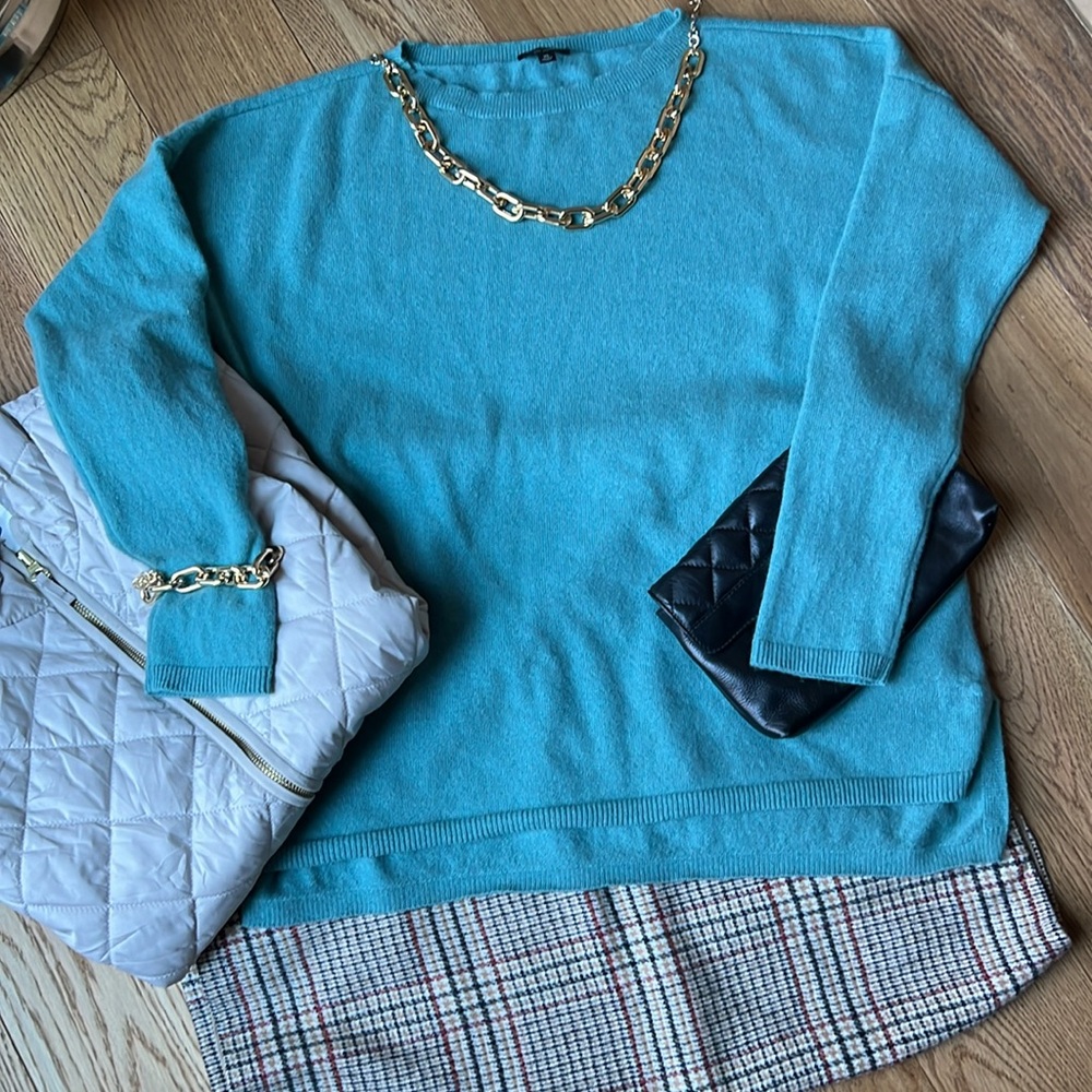 Cashmere sweater
